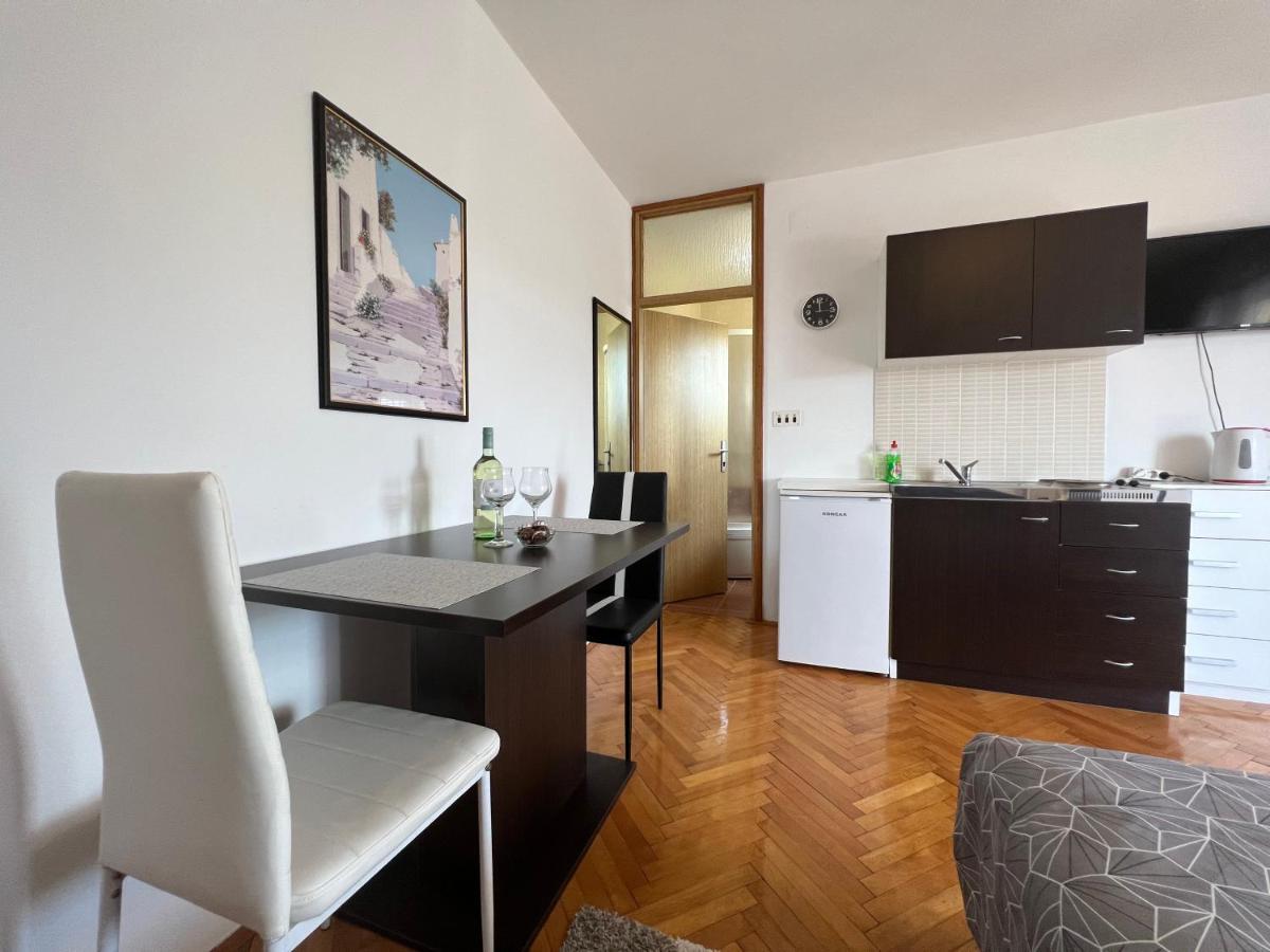 House Roca Daire Vodice Dış mekan fotoğraf
