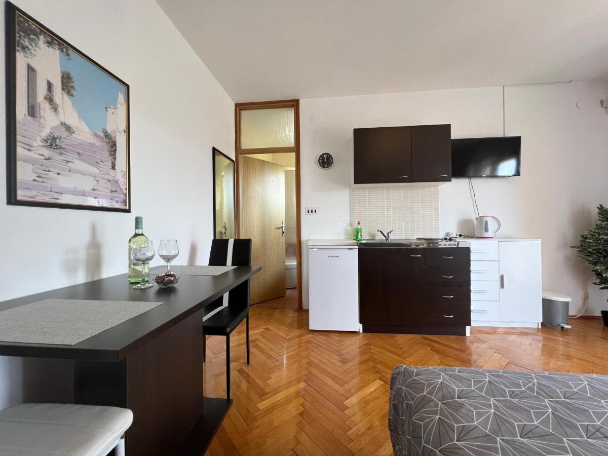 House Roca Daire Vodice Dış mekan fotoğraf